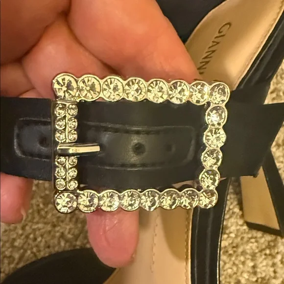 Gianni Bini Black Satin Heels with Rhinestone Buckle Womens Sz 9 - Picture 4 of 5